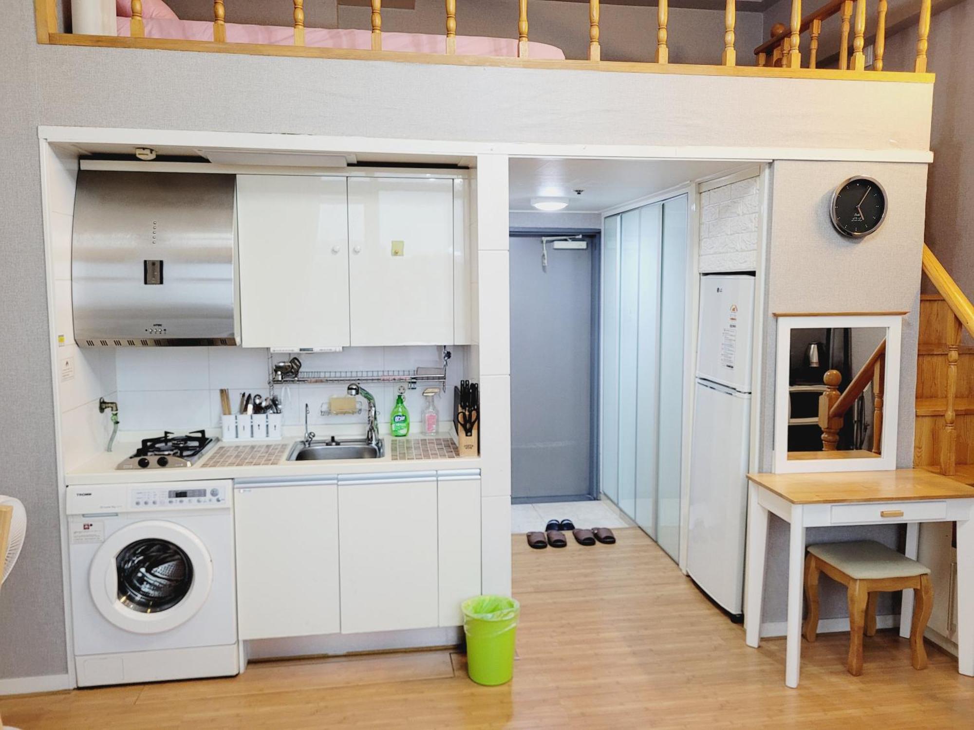 Travel House Apartment Сеул Стая снимка